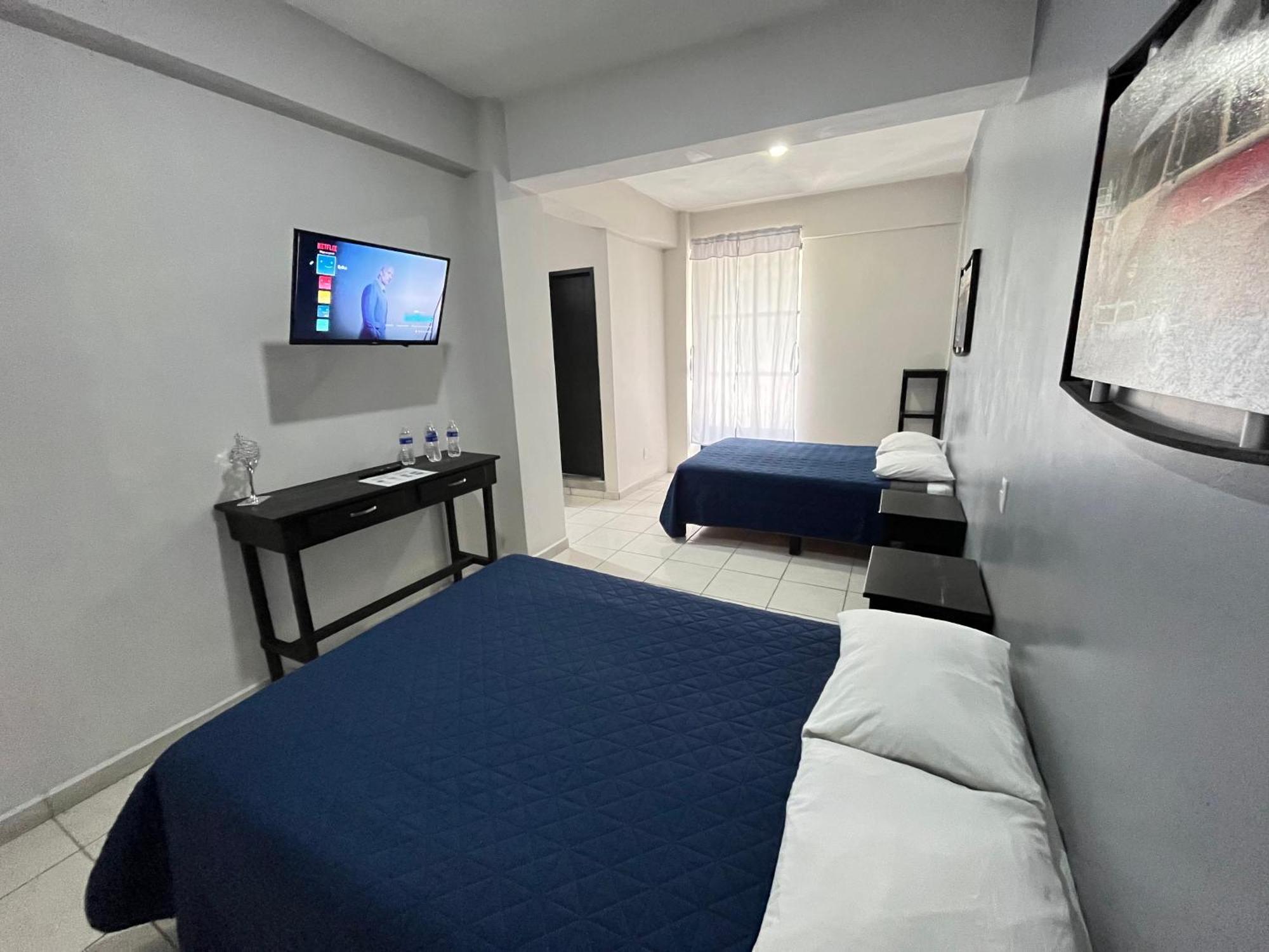 Hotel Boutique Arbol De La Vida 塔斯科·德·阿拉尔孔 外观 照片
