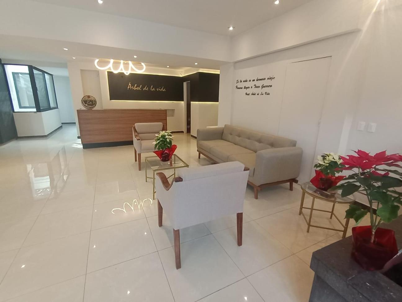 Hotel Boutique Arbol De La Vida 塔斯科·德·阿拉尔孔 外观 照片