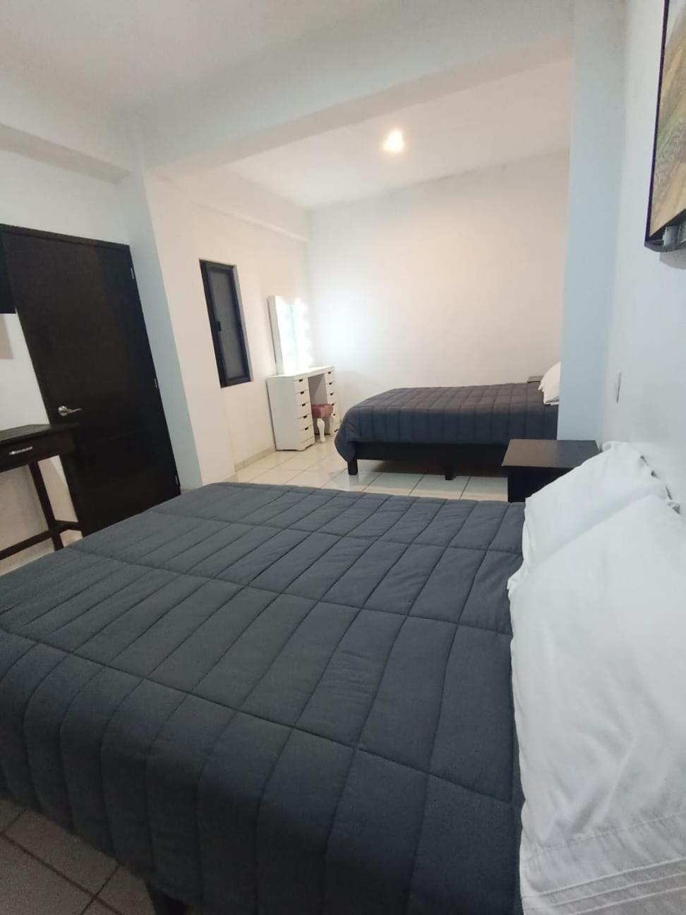 Hotel Boutique Arbol De La Vida 塔斯科·德·阿拉尔孔 外观 照片
